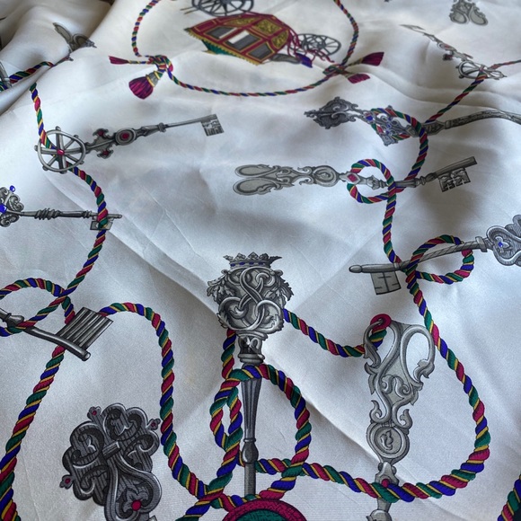 Felix Buhler silk scarf, 100%silk 35X35 - Picture 2 of 9